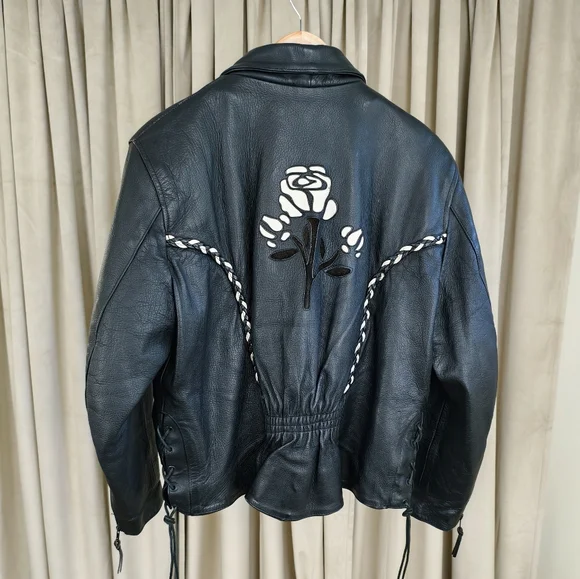 RARE Vintage UNIK Black Leather Biker Jacket with White Rose Floral Design - Picture 6 of 8